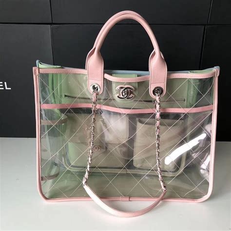 bolsa chanel transparente|chanel tote bag price 2023.